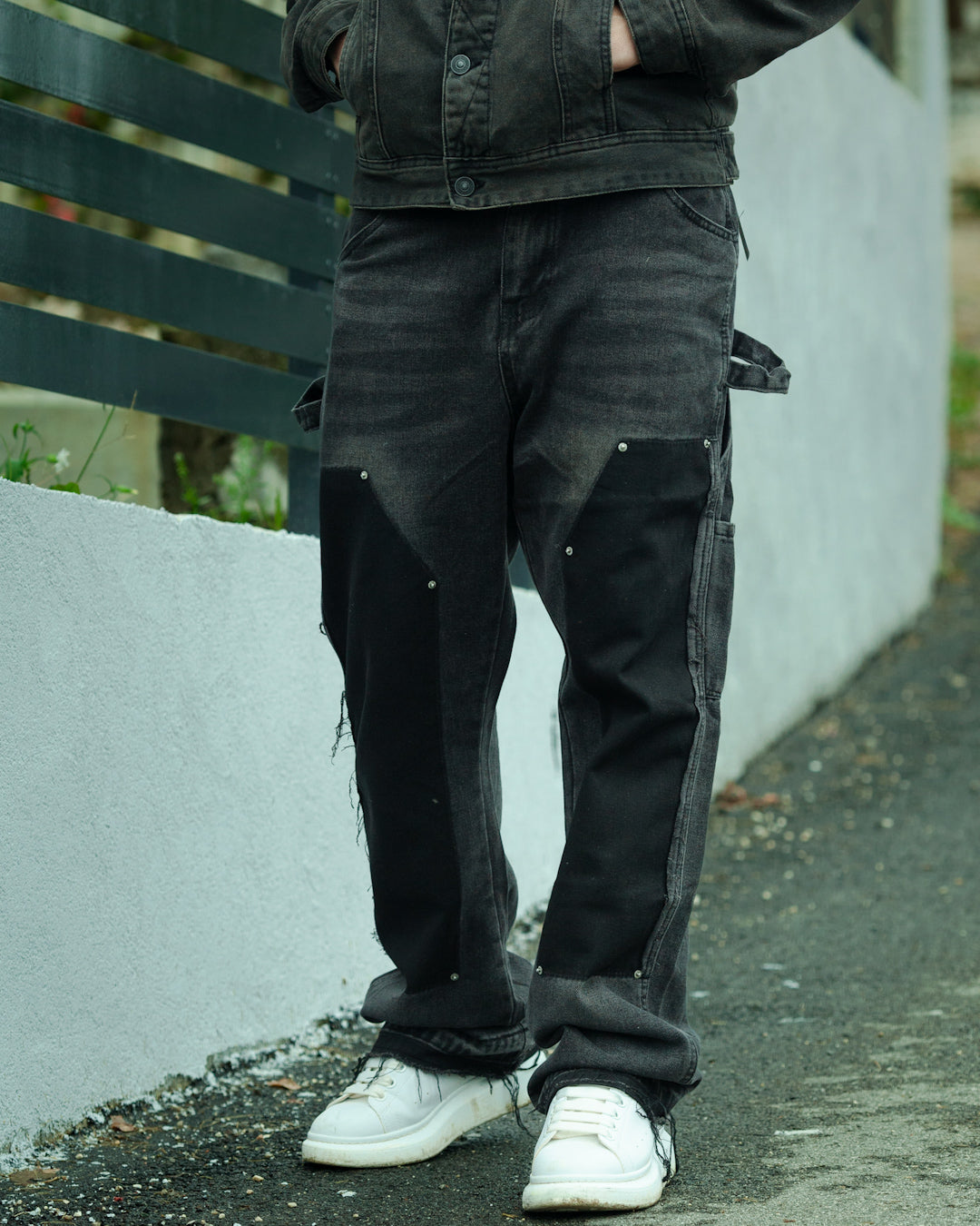 OBSIDIAN BLACK FLARE JEANS