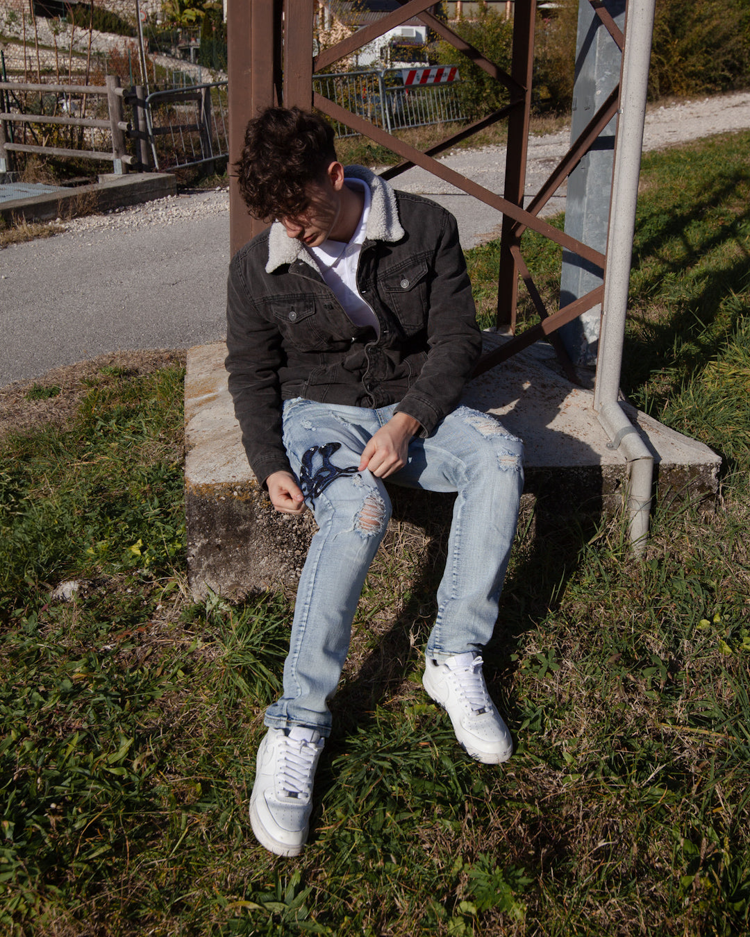 BLACK SNAKE SLIM JEANS