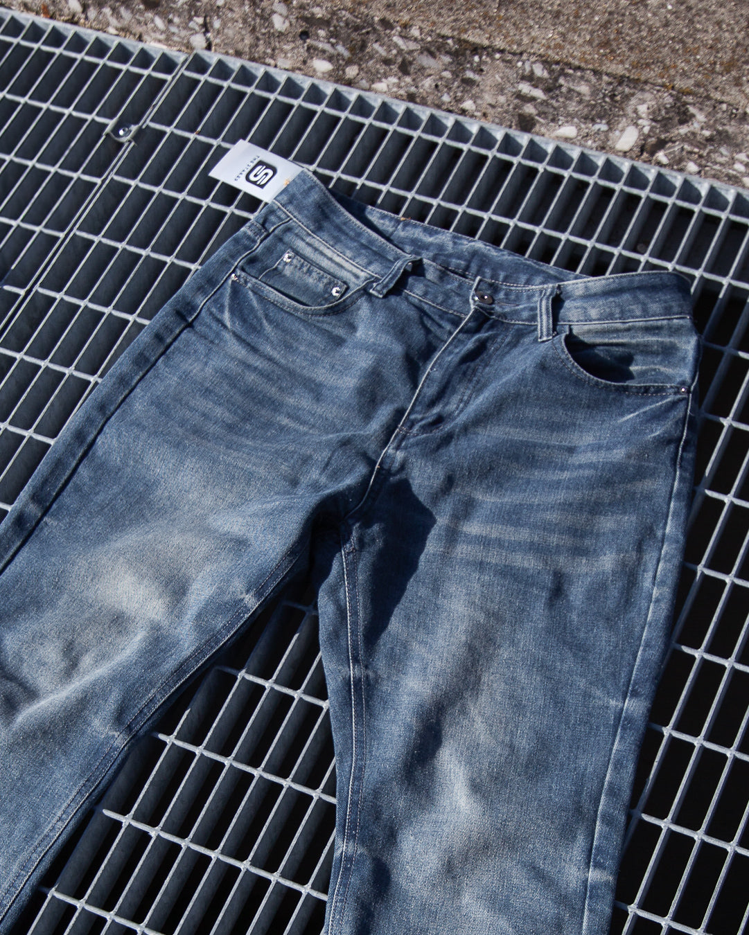 DRIFT MOTION FLARE JEANS