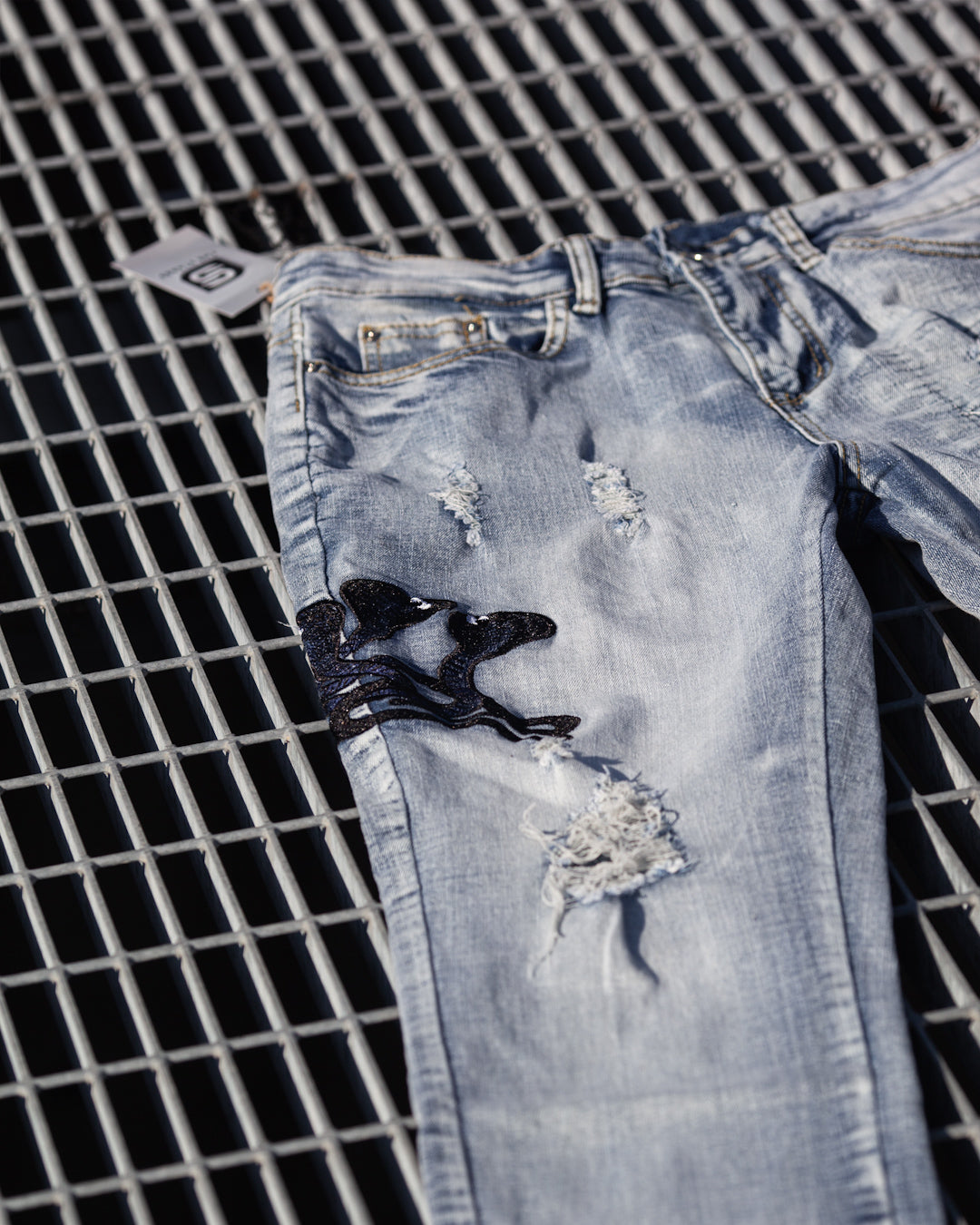 BLACK SNAKE SLIM JEANS