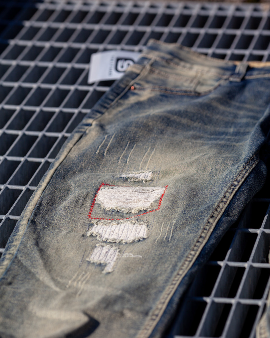 RETRO MILITARY SLIM JEANS